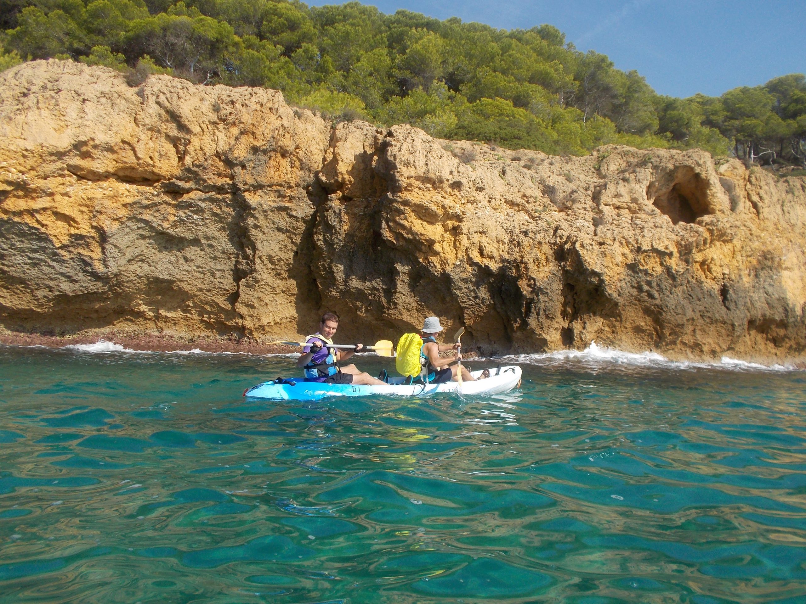 En-piragua-a-Tarragona--scaled.jpg